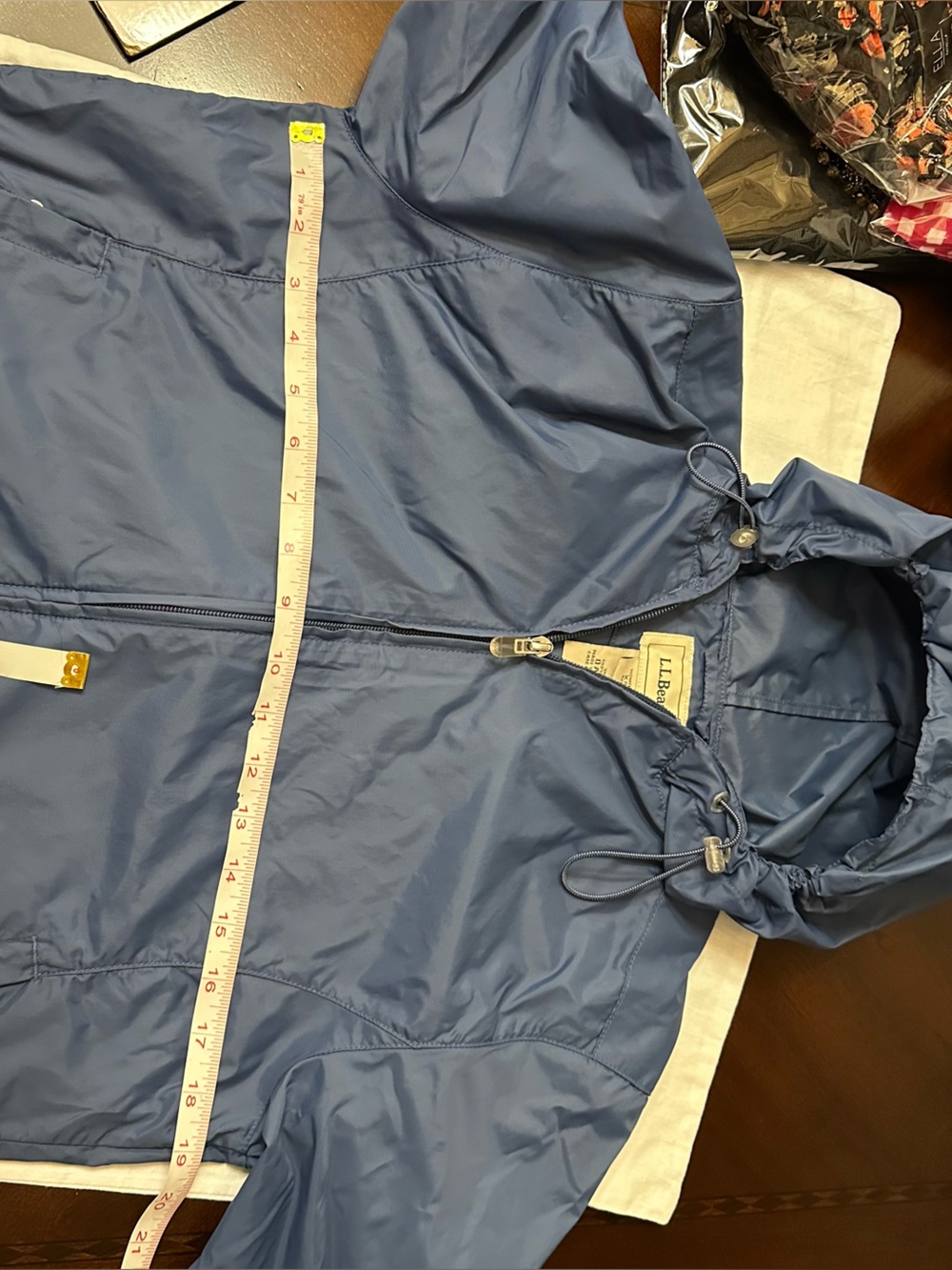 💙L.L. Bean Navy Hooded Windbreaker Jacket - Picture 4 of 8